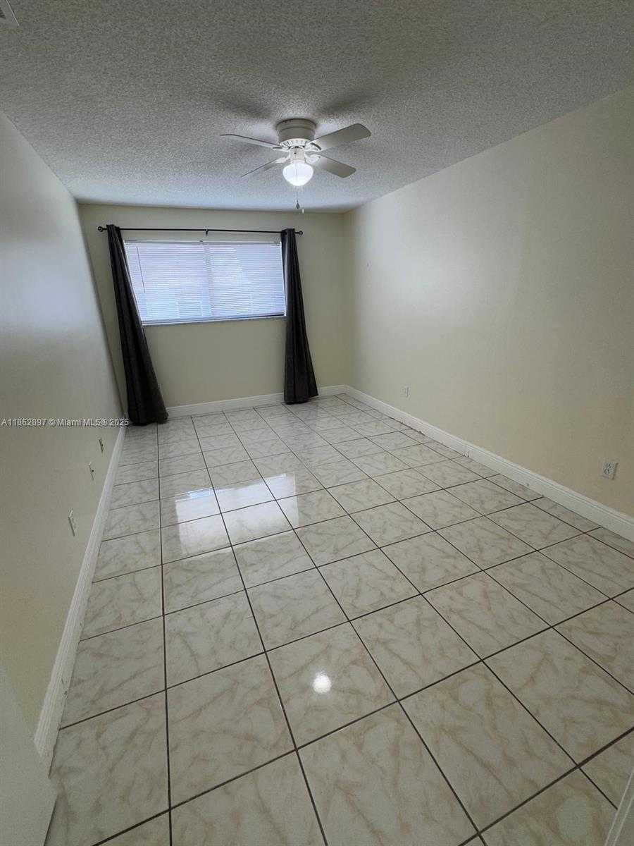 Small Image of 9707 HAMMOCKS BLVD #205, Miami Number 34