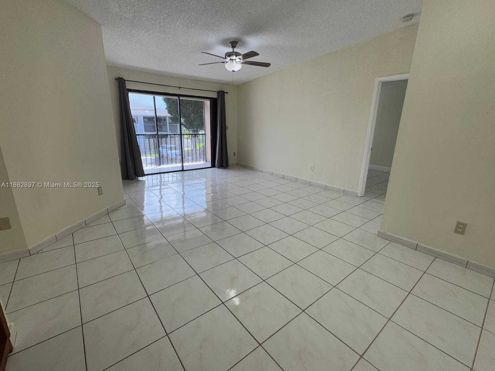 Small Image of 9707 HAMMOCKS BLVD #205, Miami Number 7