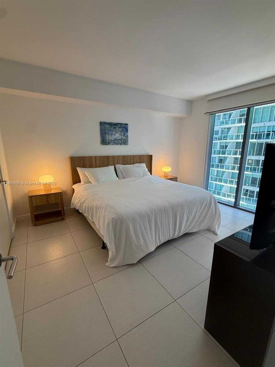 Small Image of 31 SOUTH EAST 6TH ST #1608, Miami Number 15