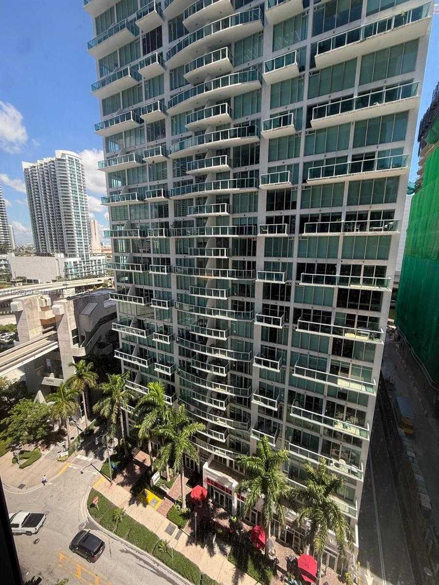 Small Image of 31 SOUTH EAST 6TH ST #1608, Miami Number 18