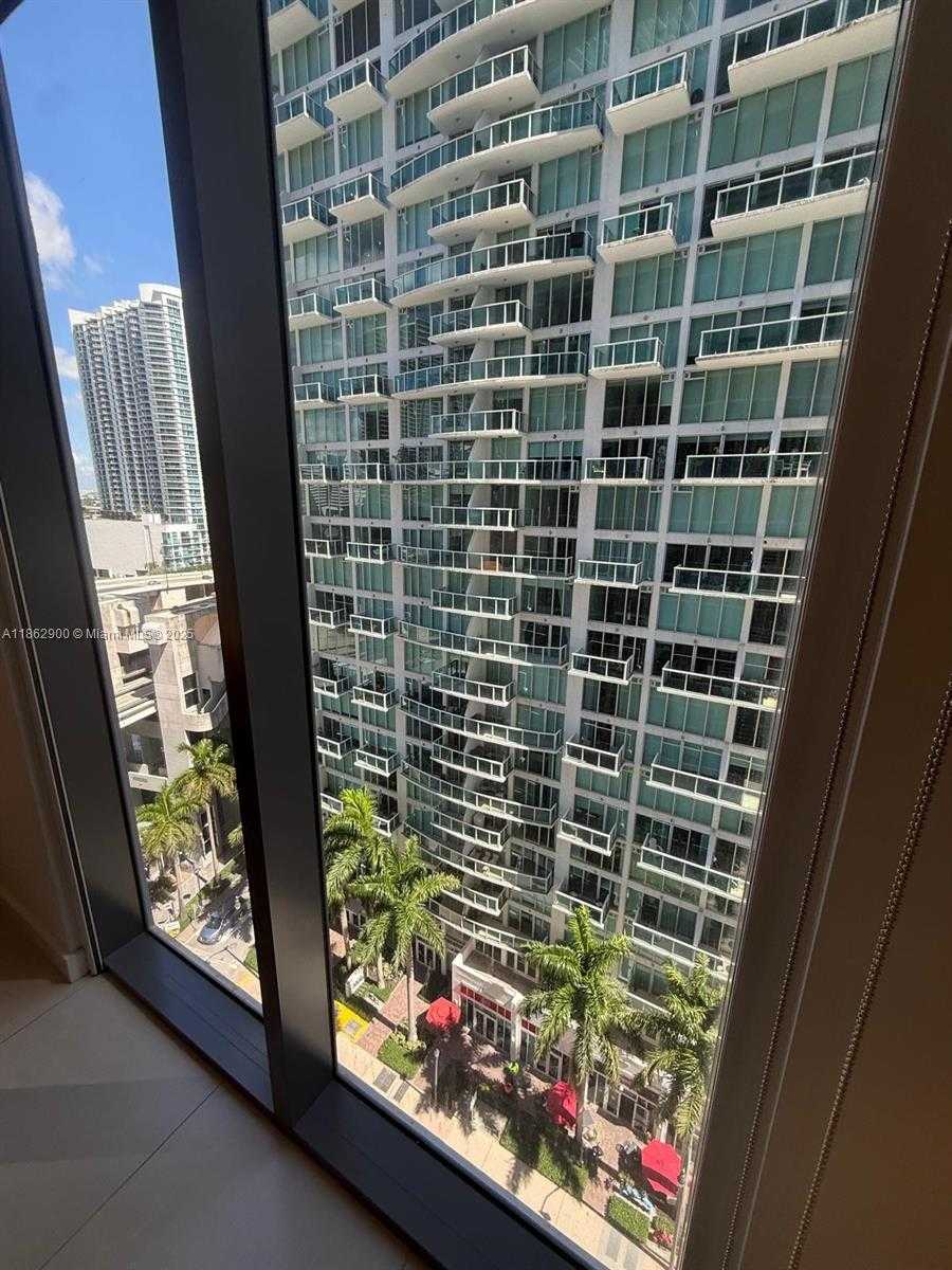 Small Image of 31 SOUTH EAST 6TH ST #1608, Miami Number 19