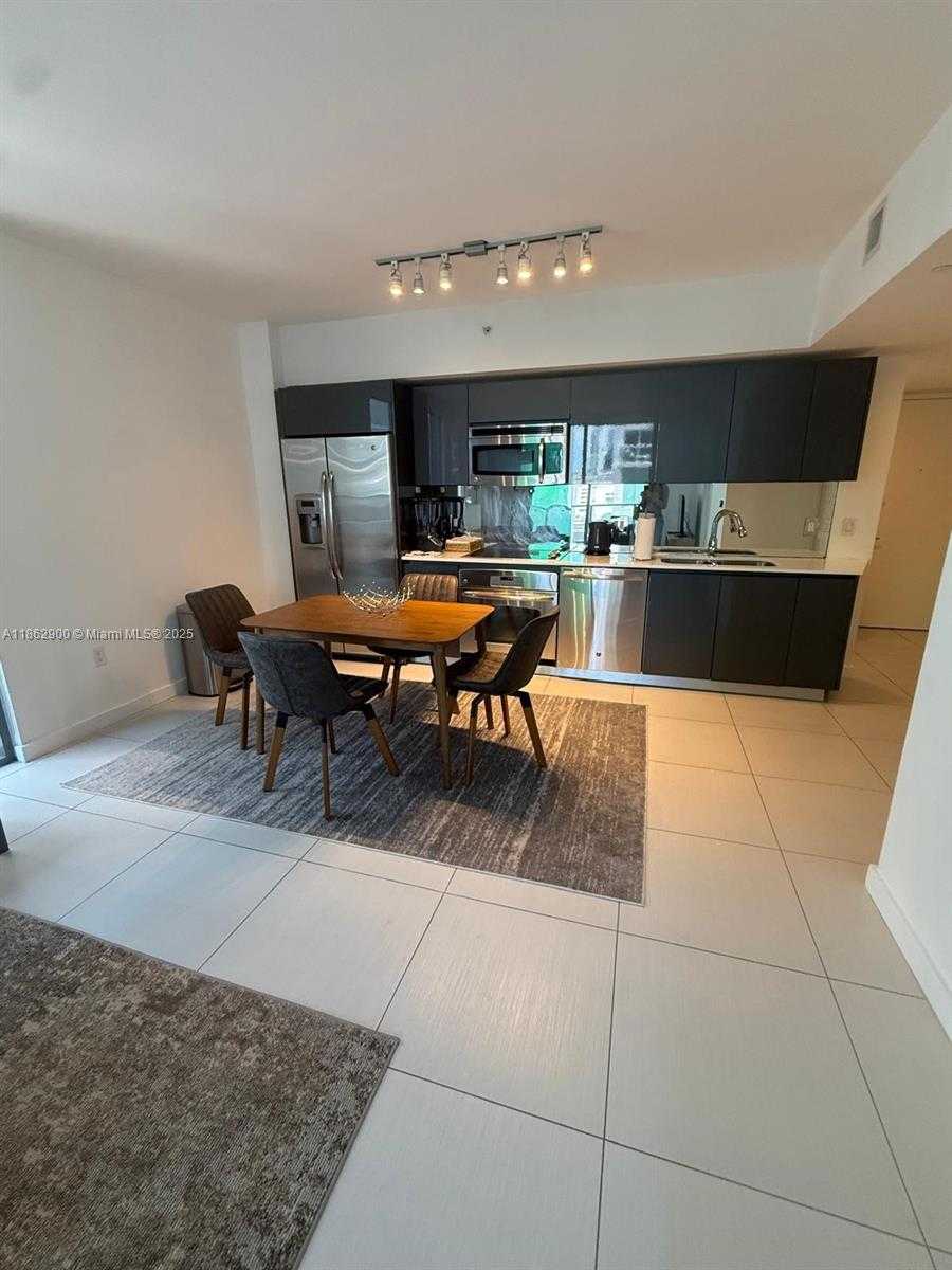 Small Image of 31 SOUTH EAST 6TH ST #1608, Miami Number 2