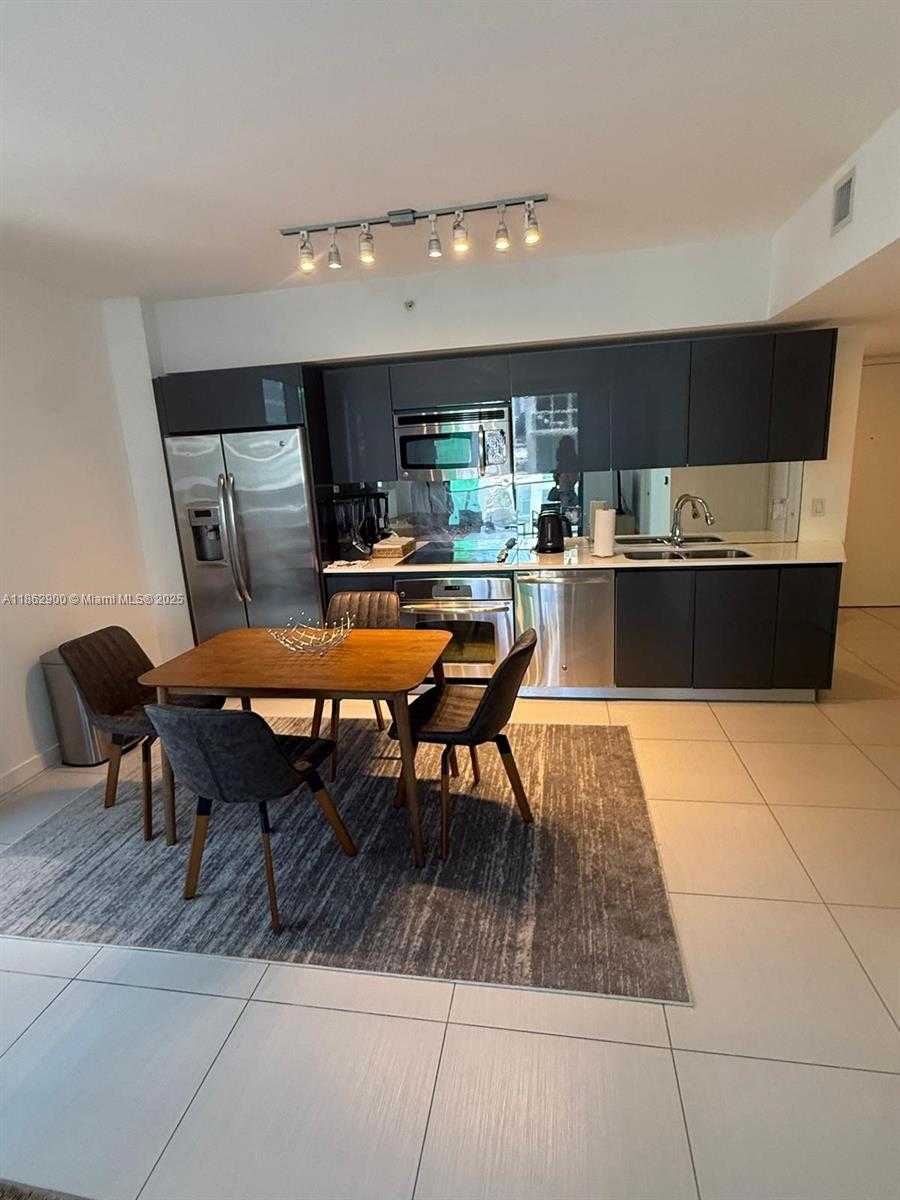 Small Image of 31 SOUTH EAST 6TH ST #1608, Miami Number 36