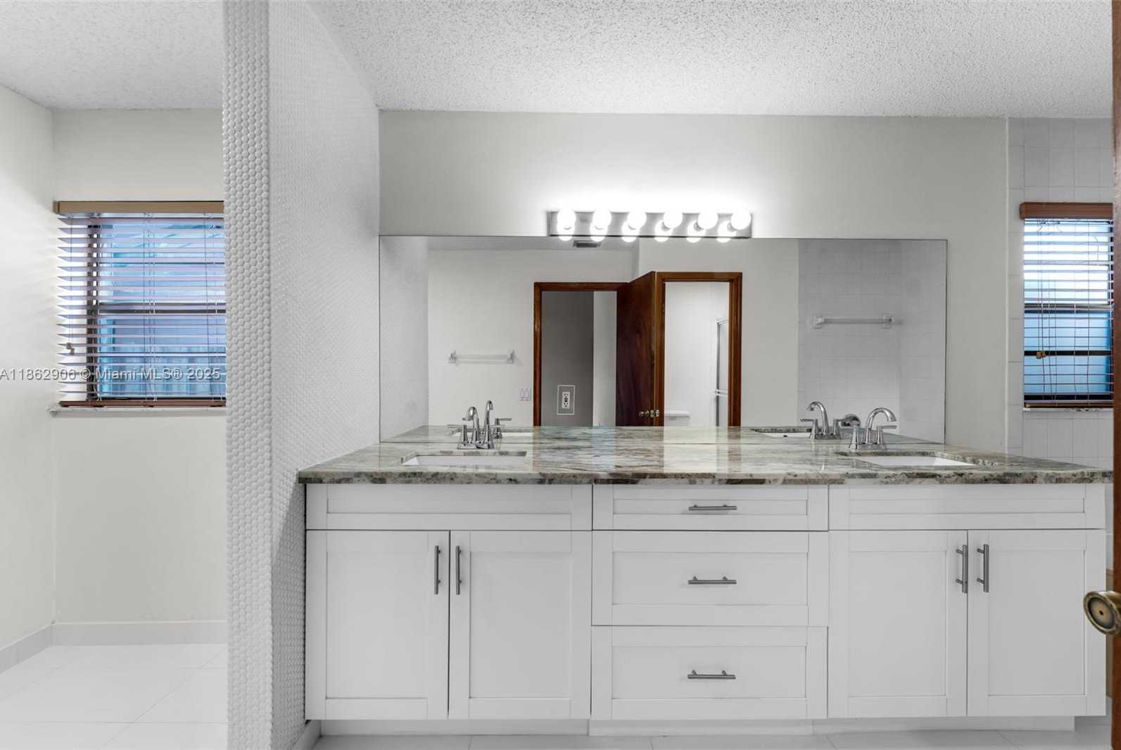 Small Image of 8131 SOUTH WEST 90TH AVE, Miami Number 14