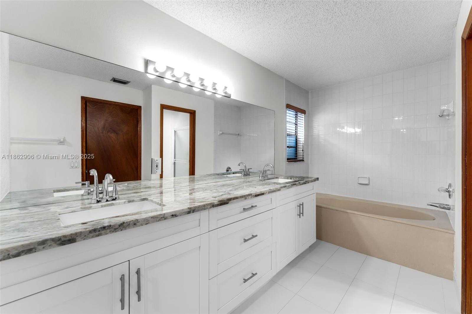 Small Image of 8131 SOUTH WEST 90TH AVE, Miami Number 15
