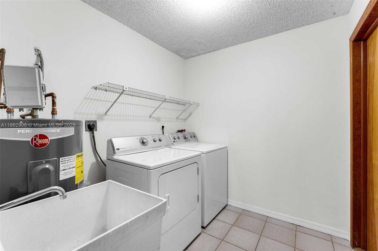Small Image of 8131 SOUTH WEST 90TH AVE, Miami Number 25