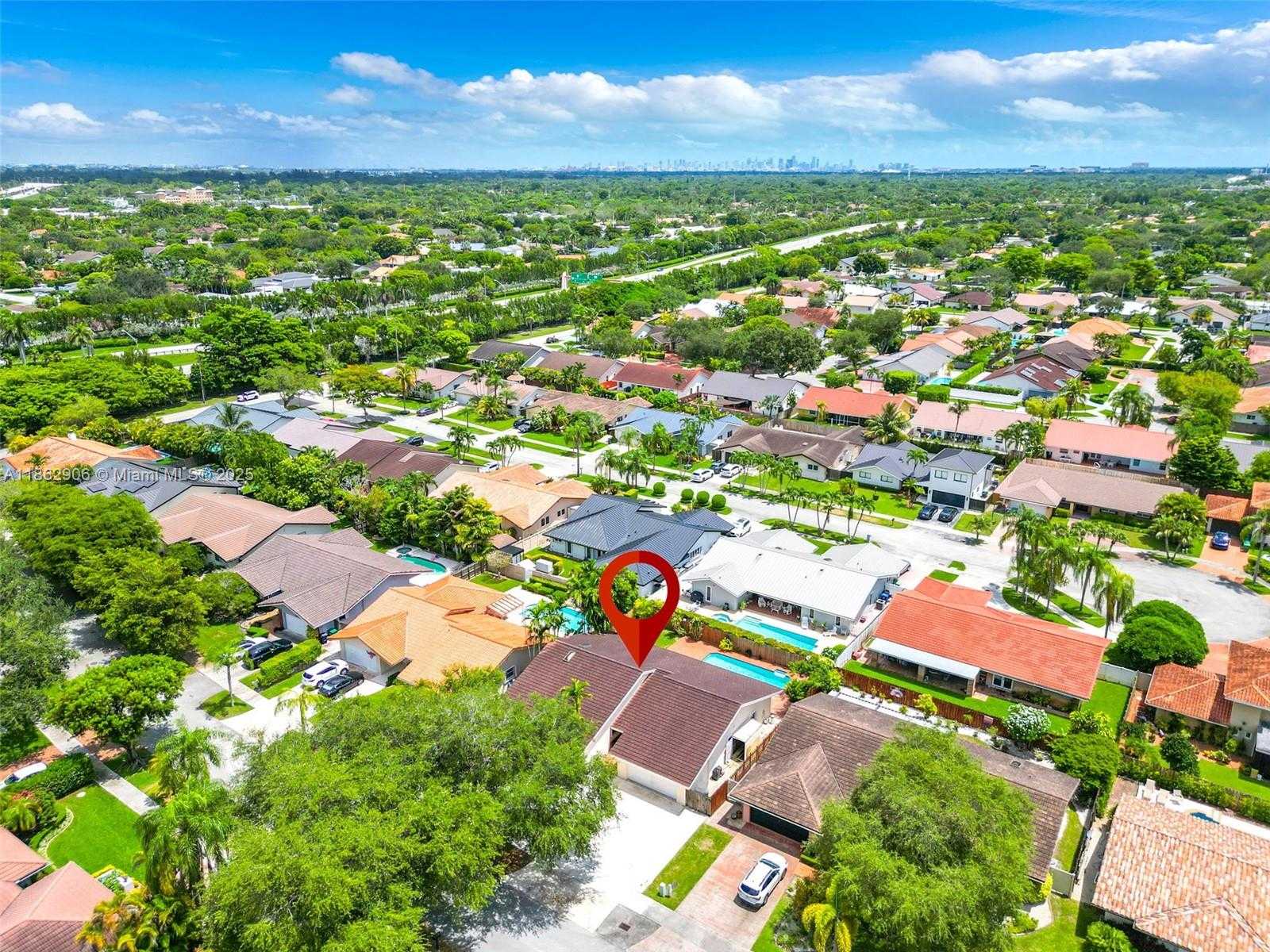 Small Image of 8131 SOUTH WEST 90TH AVE, Miami Number 30