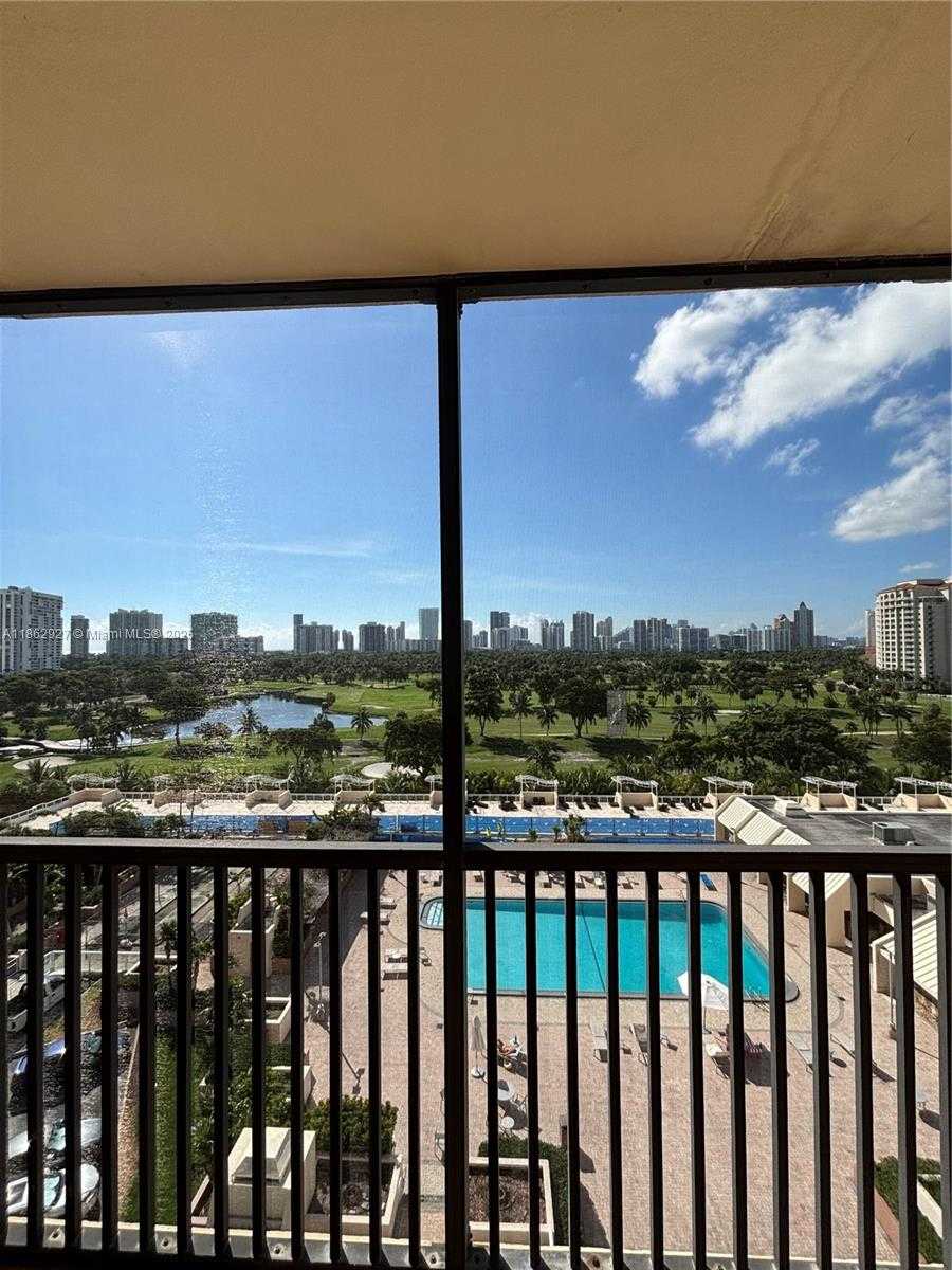 Small Image of 20301 WEST COUNTRY CLUB DR #1025, Aventura Number 11