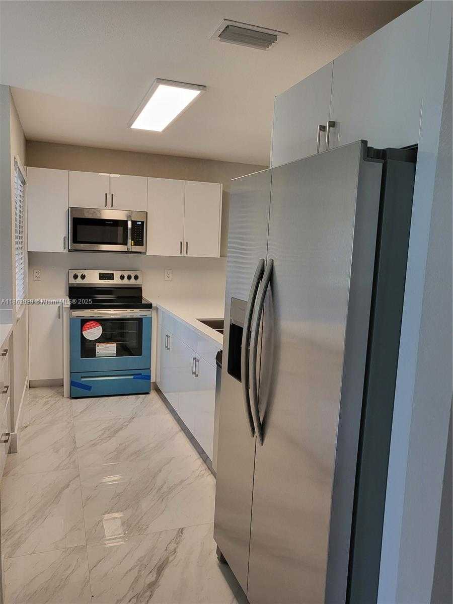 Small Image of 22721 SOUTH WEST 88TH PL #3-19, Cutler Bay Number 2