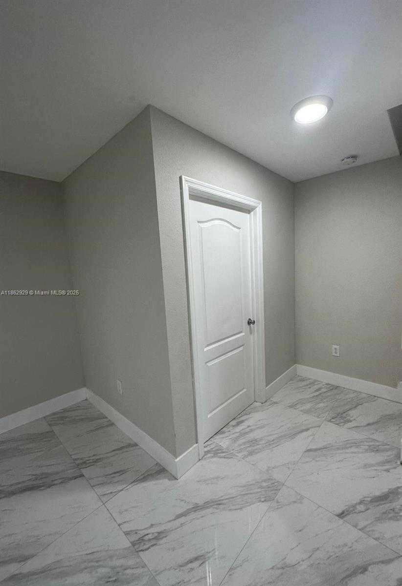 Small Image of 22721 SOUTH WEST 88TH PL #3-19, Cutler Bay Number 5