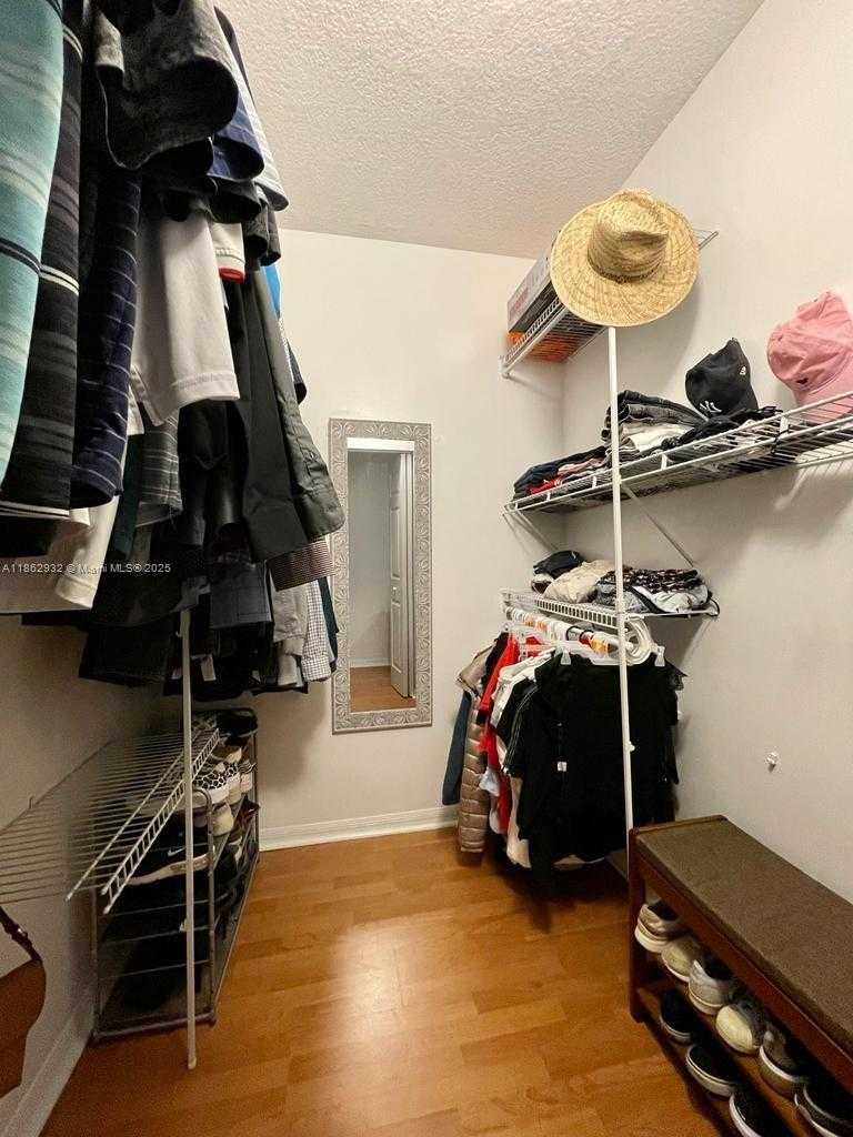 Small Image of 275 NORTH EAST 18TH ST #1105, Miami Number 12