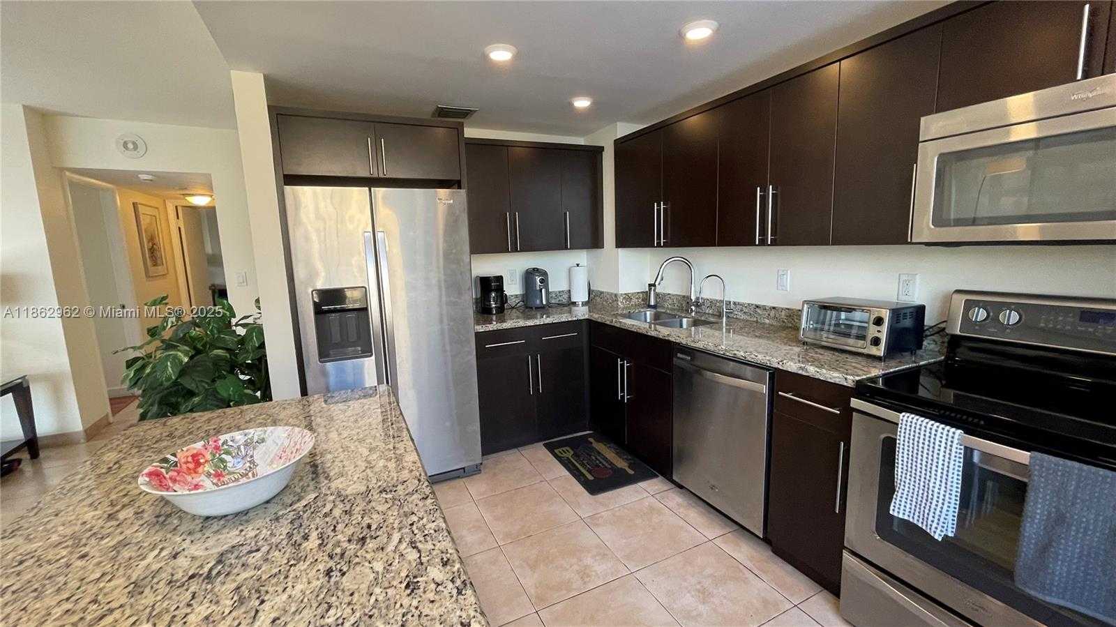 Small Image of 780 NORTH EAST 69TH ST #601, Miami Number 5