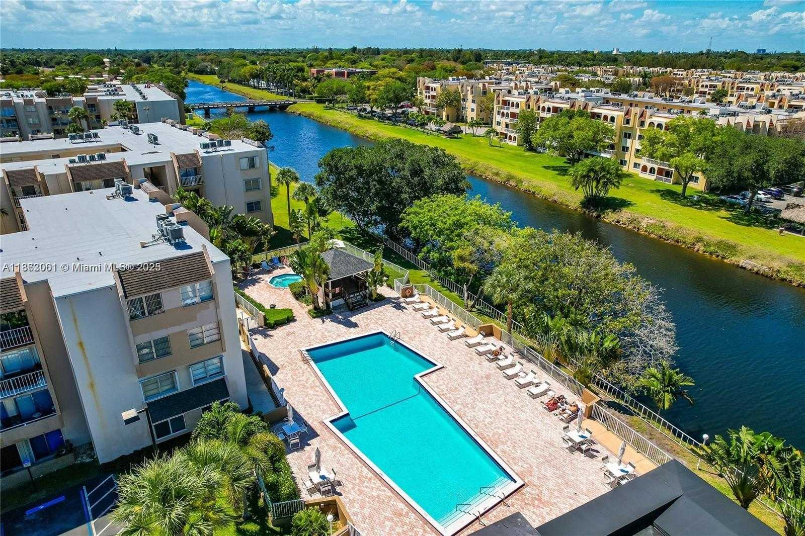 Small Image of 7775 SOUTH WEST 86TH ST #F1-102, Miami Number 23