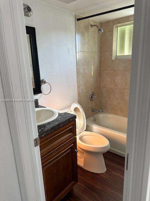Small Image of 220 NORTH WEST 7TH AVE #3, Miami Number 6
