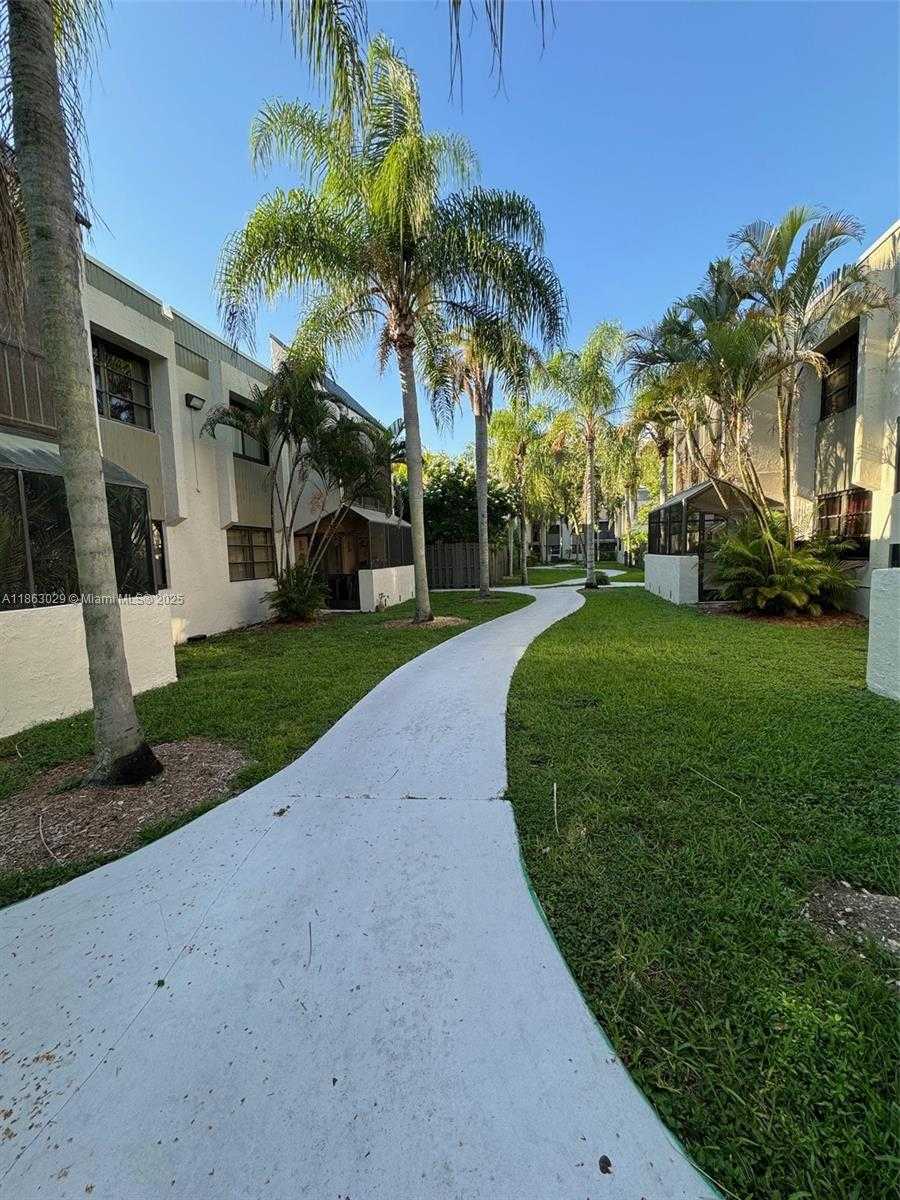Small Image of 7921 SOUTH WEST 104TH ST #F210, Miami Number 19