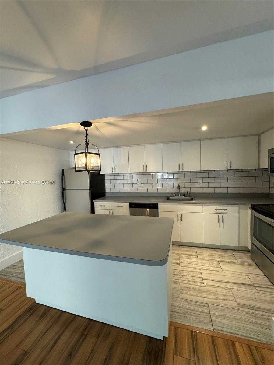 Small Image of 7921 SOUTH WEST 104TH ST #F210, Miami Number 8