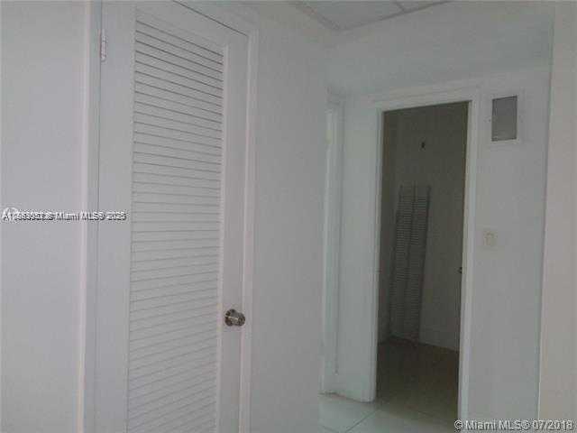 Small Image of 19390 COLLINS AVE #709, Sunny Isles Beach Number 9