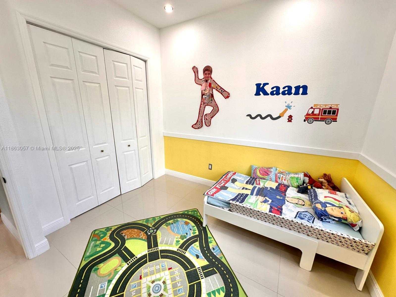 Small Image of 15750 SOUTH WEST 90TH AVE, Palmetto Bay Number 28