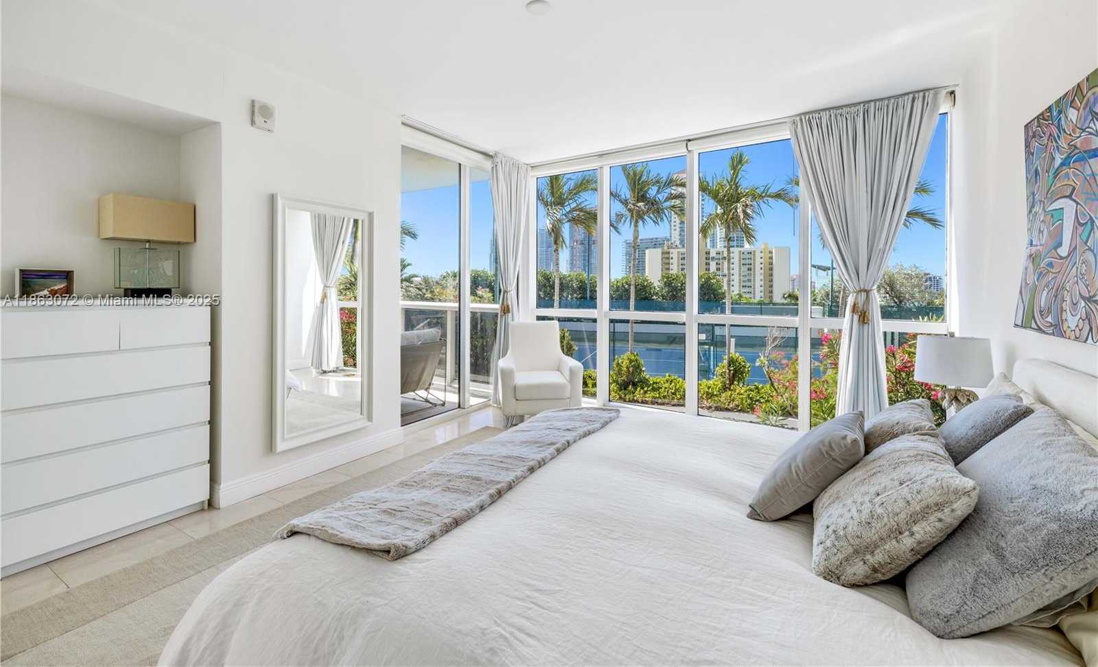Small Image of 400 ALTON RD #610, Miami Beach Number 11
