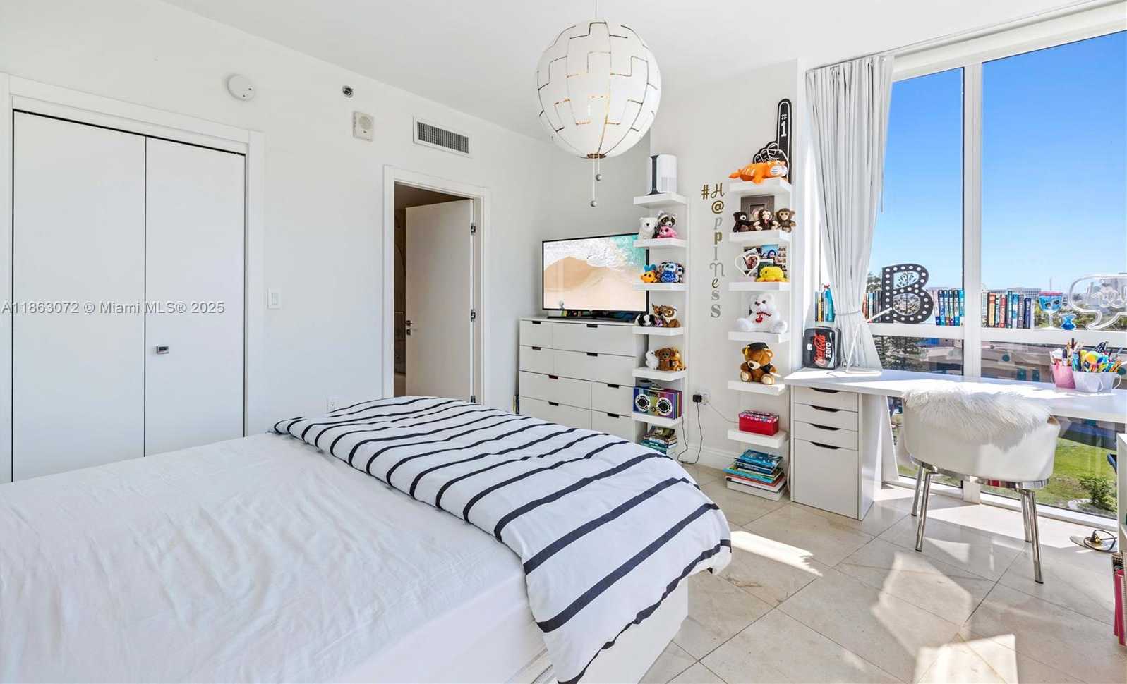 Small Image of 400 ALTON RD #610, Miami Beach Number 15