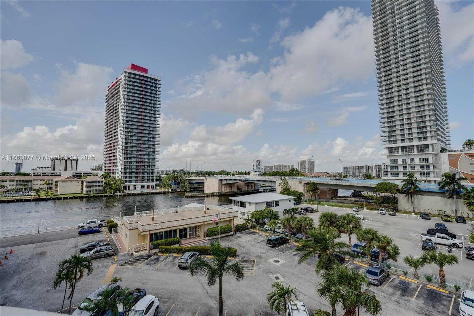Small Image of 1817 SOUTH OCEAN DR #515, Hallandale Beach Number 29