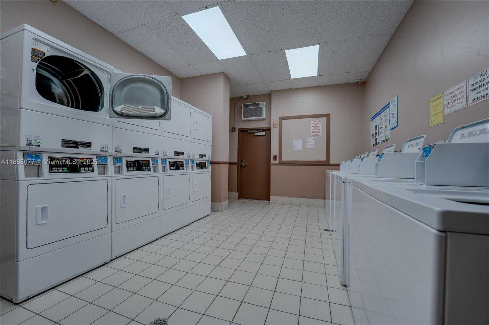 Small Image of 1817 SOUTH OCEAN DR #515, Hallandale Beach Number 30
