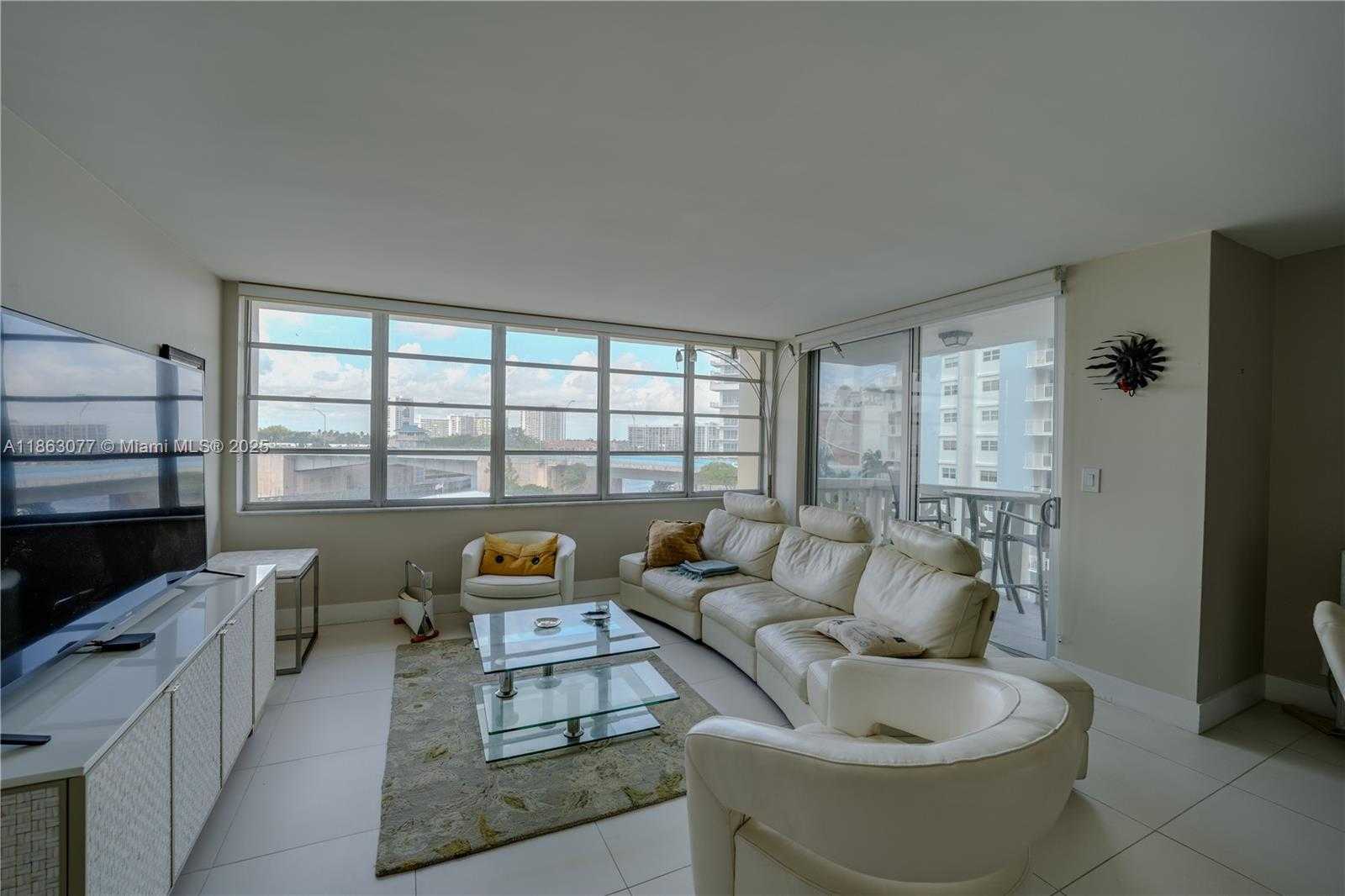 Small Image of 1817 SOUTH OCEAN DR #515, Hallandale Beach Number 7