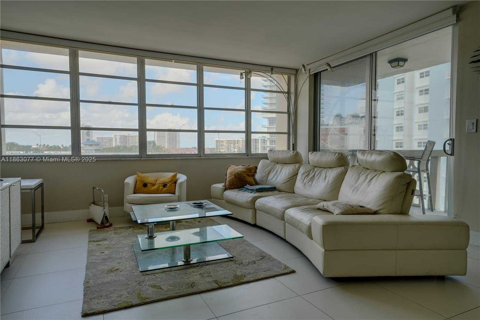 Small Image of 1817 SOUTH OCEAN DR #515, Hallandale Beach Number 9