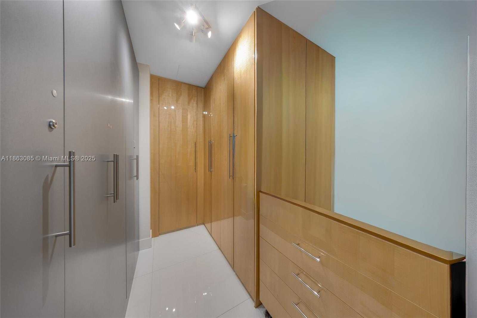 Small Image of 9701 COLLINS AVENUE #1204, Bal Harbour Number 20