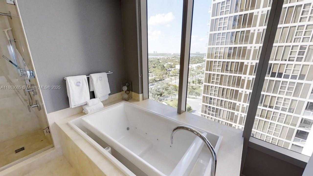 Small Image of 9701 COLLINS AVENUE #1204, Bal Harbour Number 8