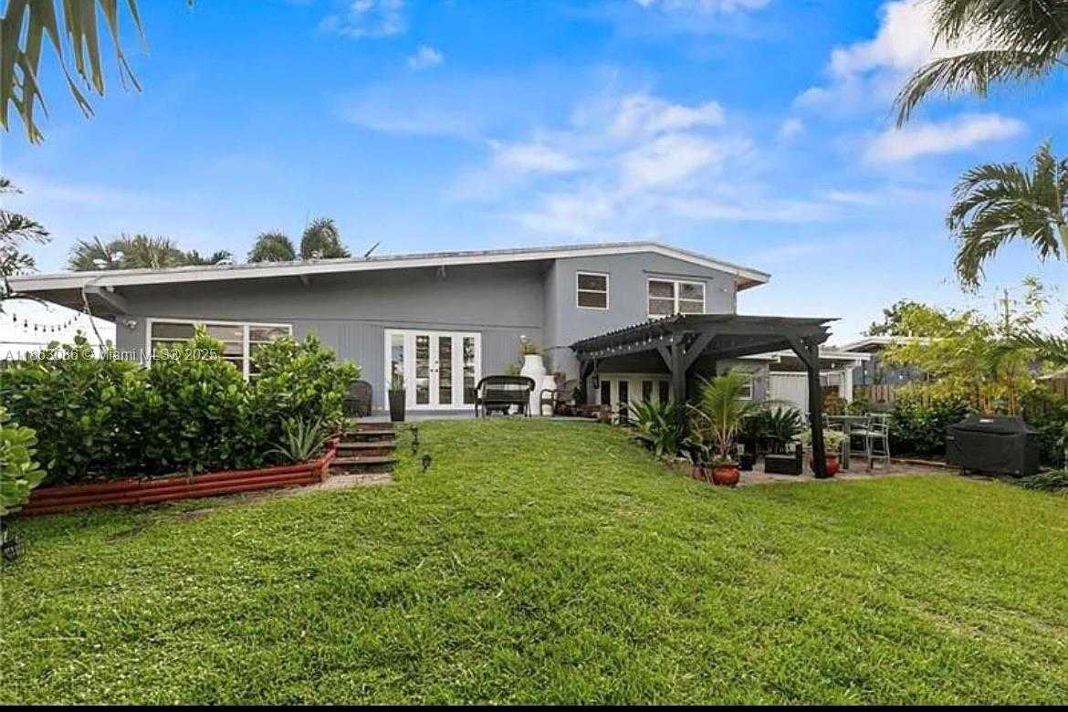 Small Image of 2413 NASSAU LN #2413, Fort Lauderdale Number 27