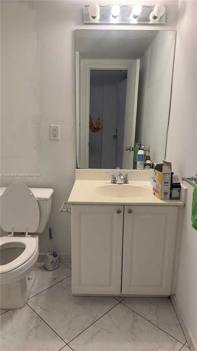 Small Image of 19380 COLLINS AVE #210, Sunny Isles Beach Number 11