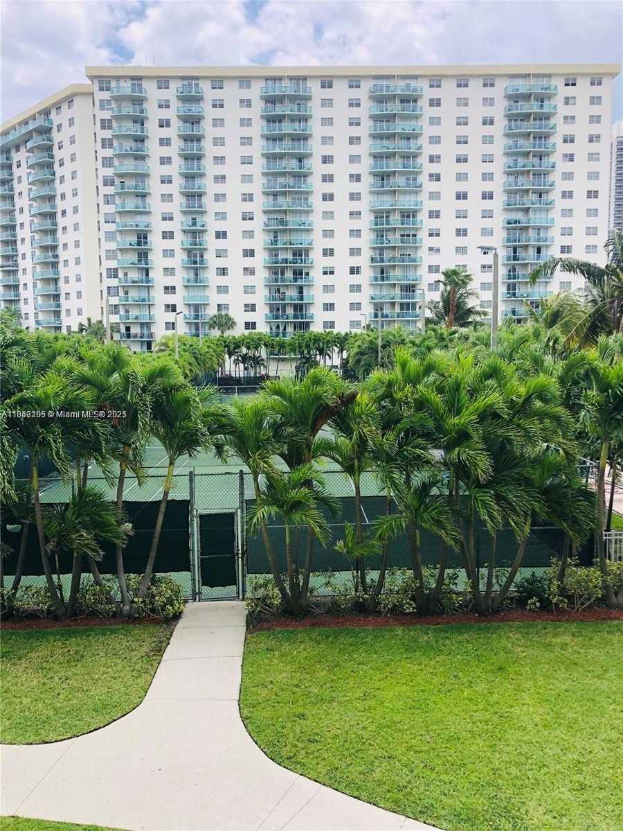 Small Image of 19380 COLLINS AVE #210, Sunny Isles Beach Number 2
