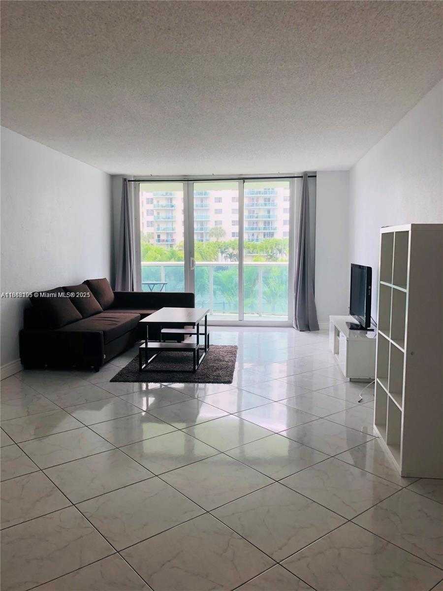 Small Image of 19380 COLLINS AVE #210, Sunny Isles Beach Number 5