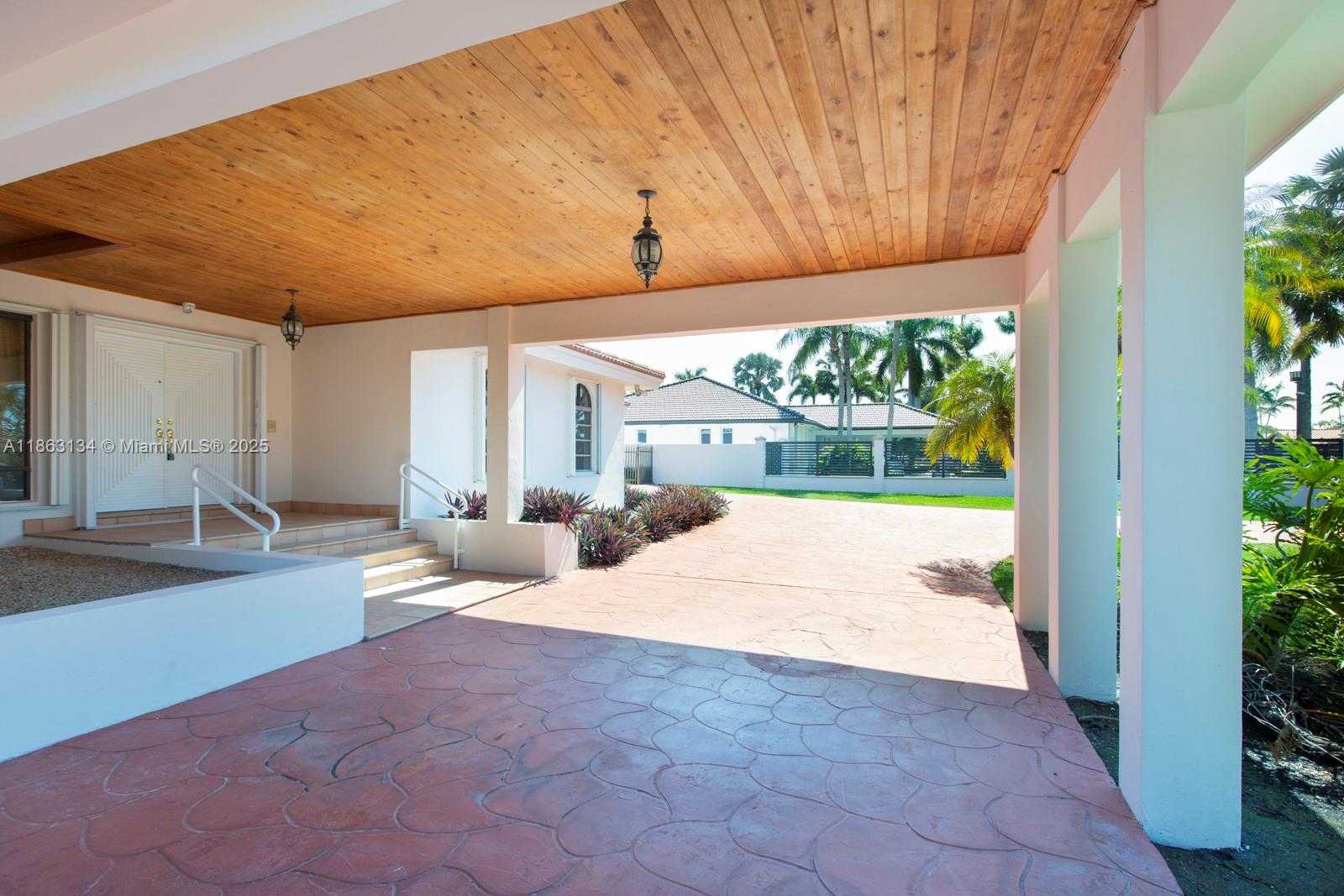 Small Image of 161 SOUTH WEST 129TH AVE, Miami Number 11
