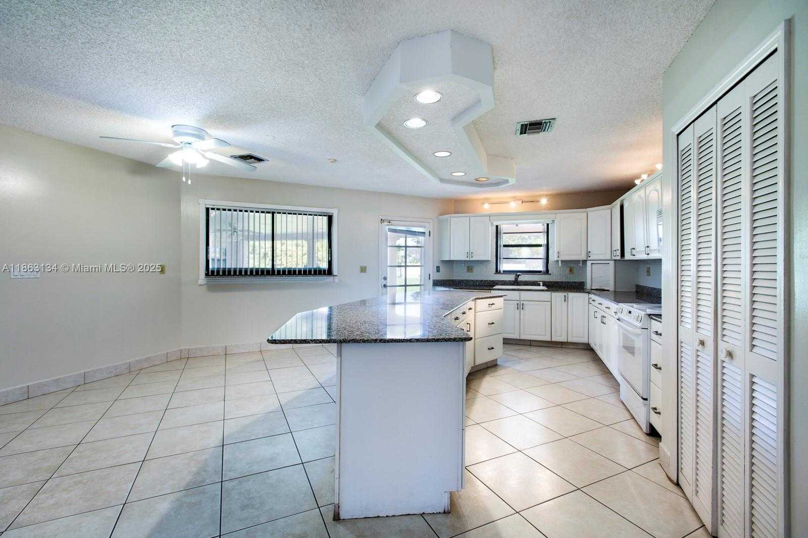 Small Image of 161 SOUTH WEST 129TH AVE, Miami Number 22