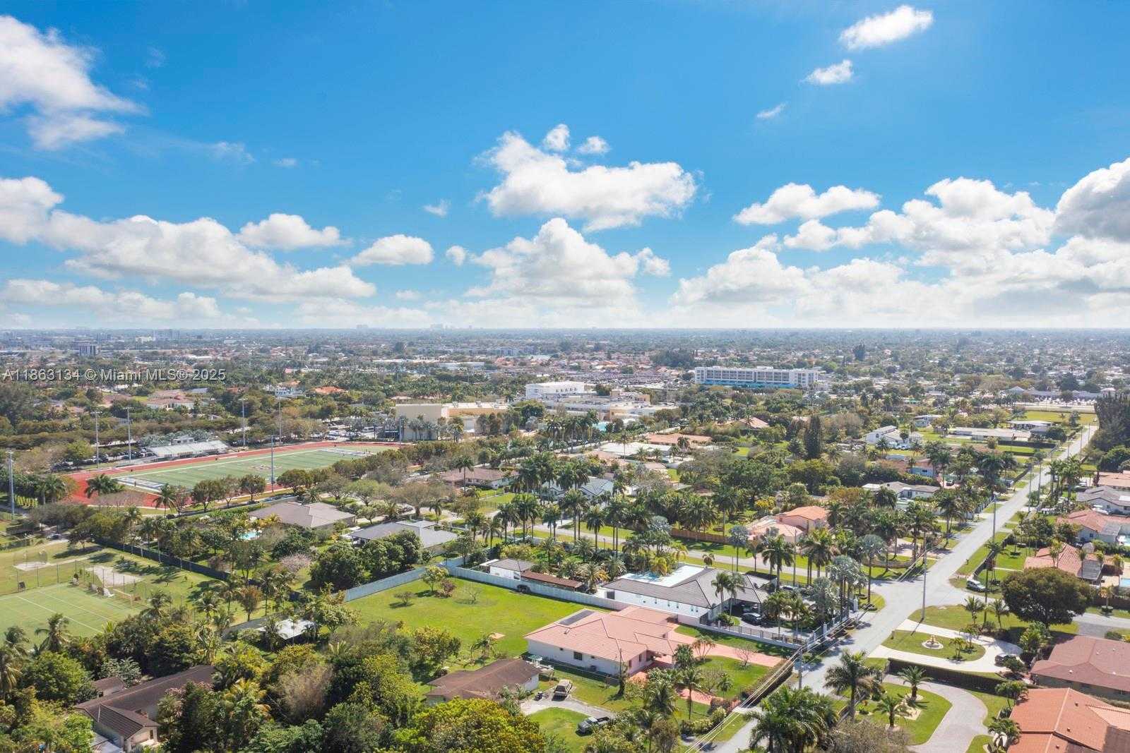 Small Image of 161 SOUTH WEST 129TH AVE, Miami Number 31