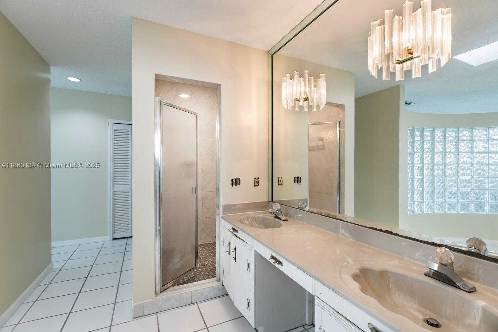 Small Image of 161 SOUTH WEST 129TH AVE, Miami Number 36