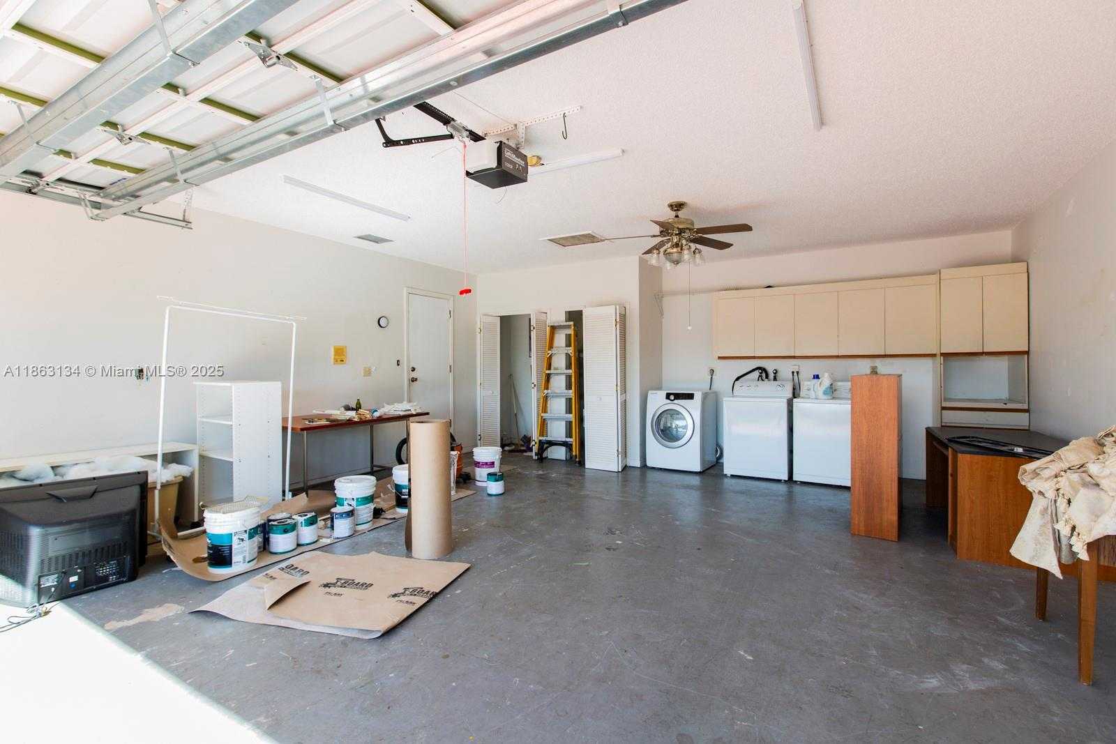 Small Image of 161 SOUTH WEST 129TH AVE, Miami Number 44
