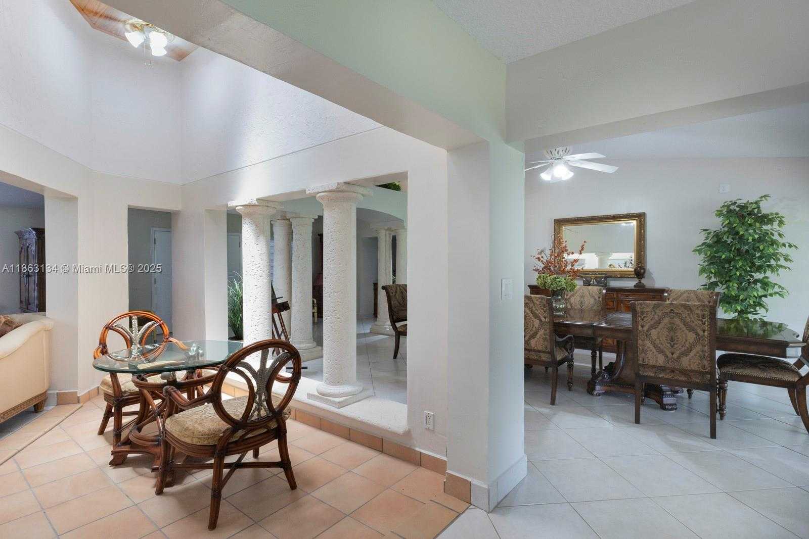Small Image of 161 SOUTH WEST 129TH AVE, Miami Number 49