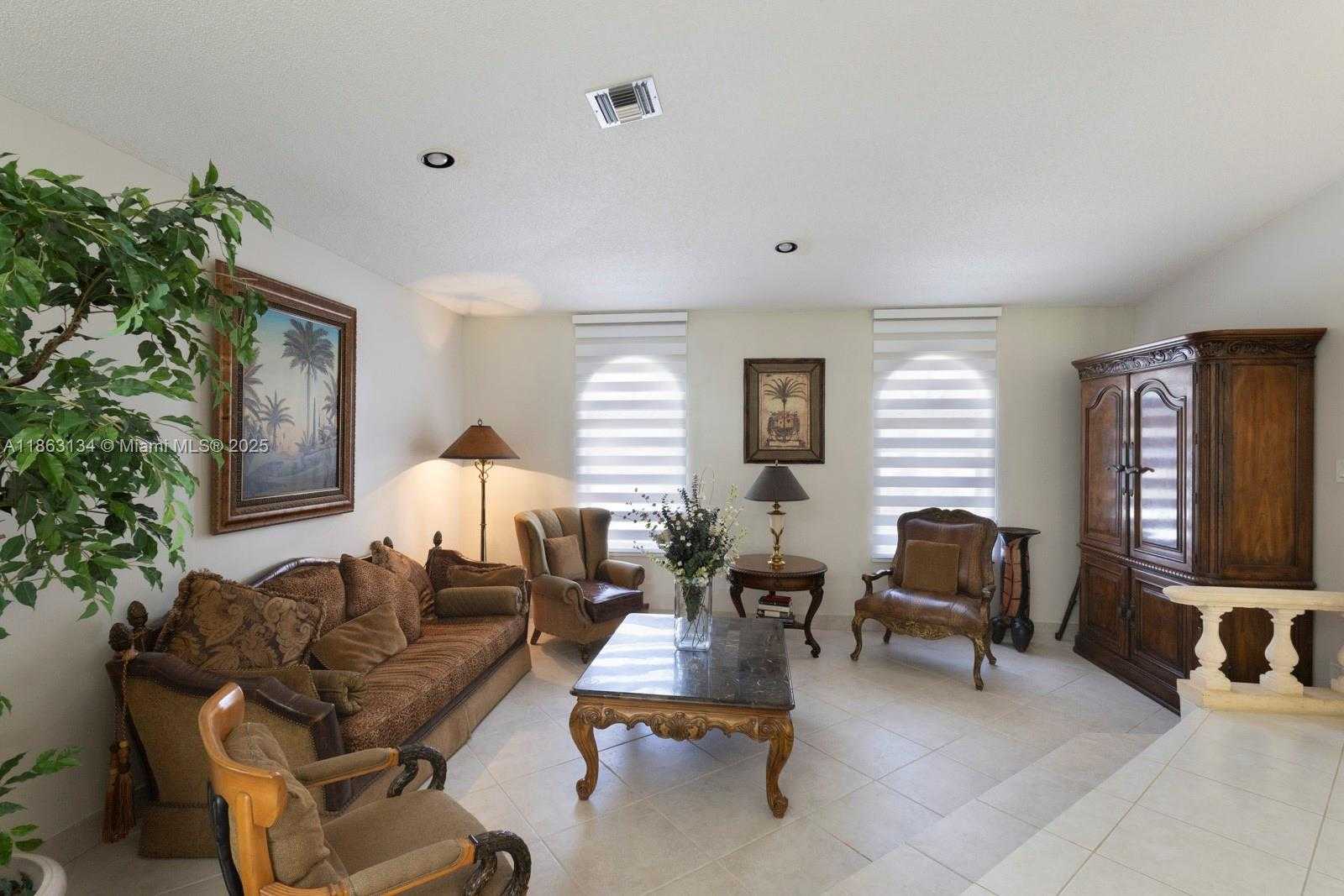 Small Image of 161 SOUTH WEST 129TH AVE, Miami Number 51