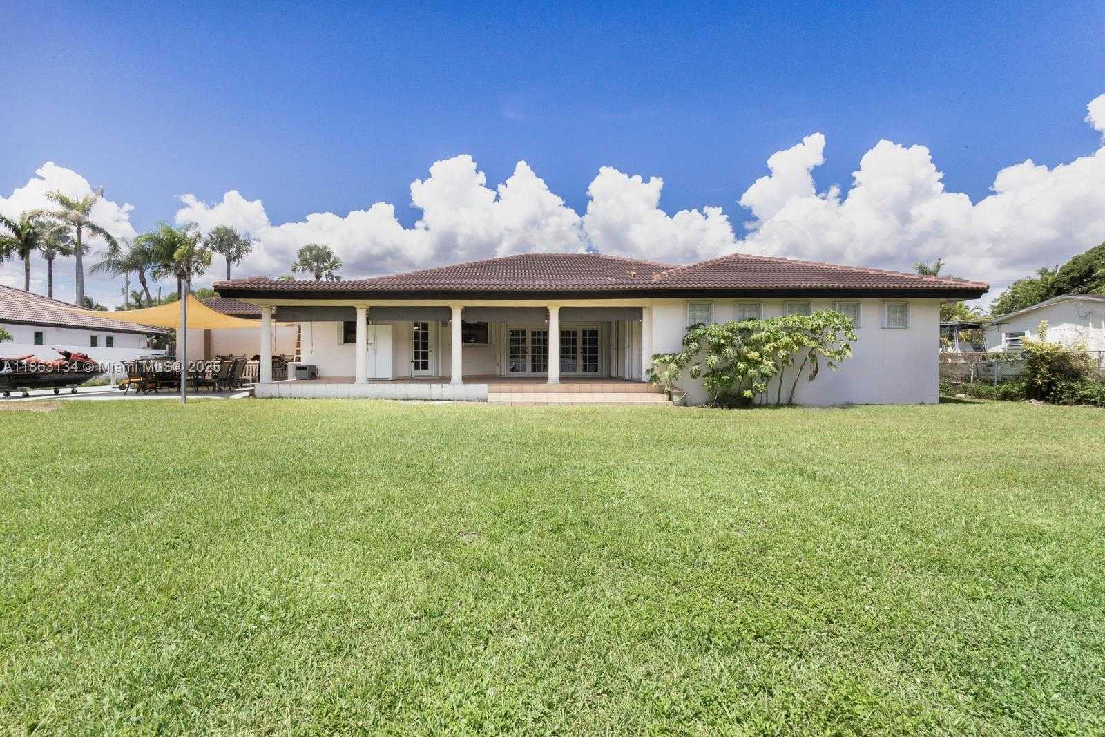 Small Image of 161 SOUTH WEST 129TH AVE, Miami Number 53
