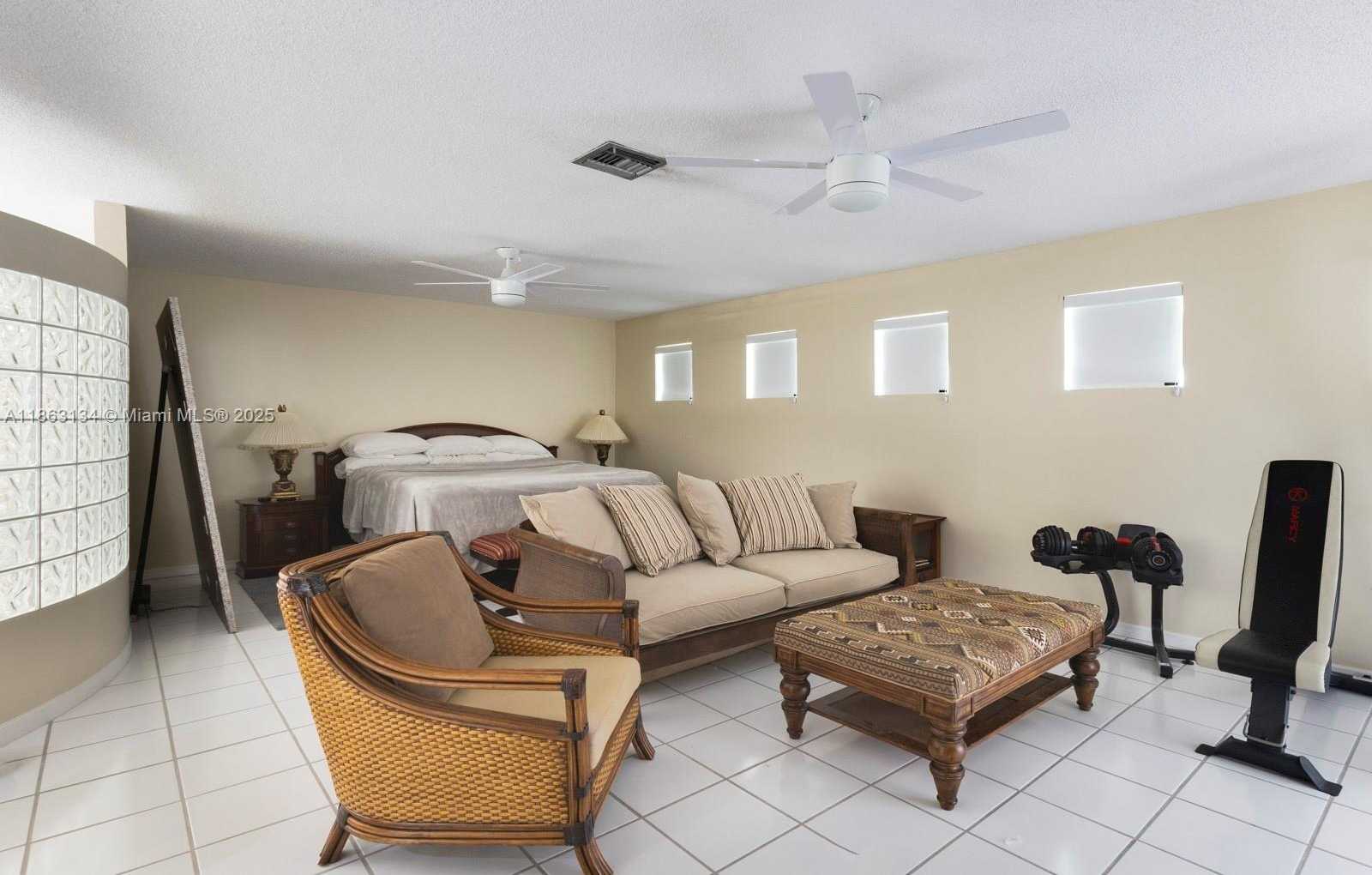 Small Image of 161 SOUTH WEST 129TH AVE, Miami Number 56
