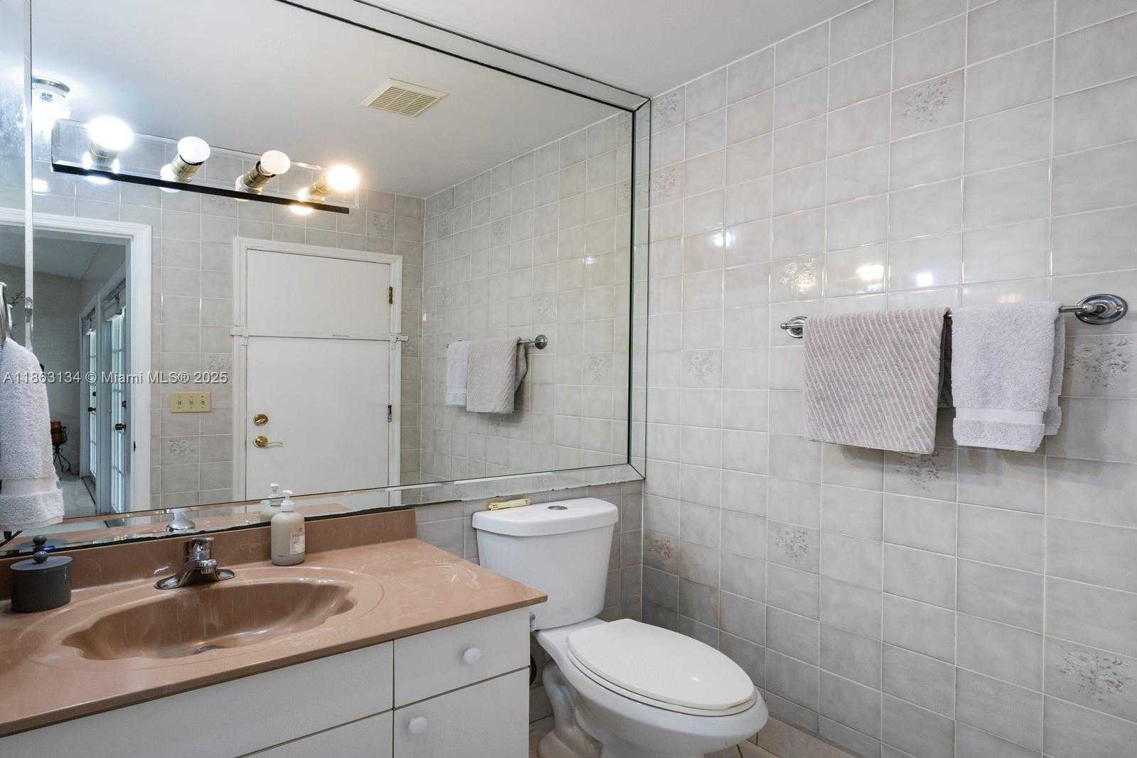 Small Image of 161 SOUTH WEST 129TH AVE, Miami Number 61