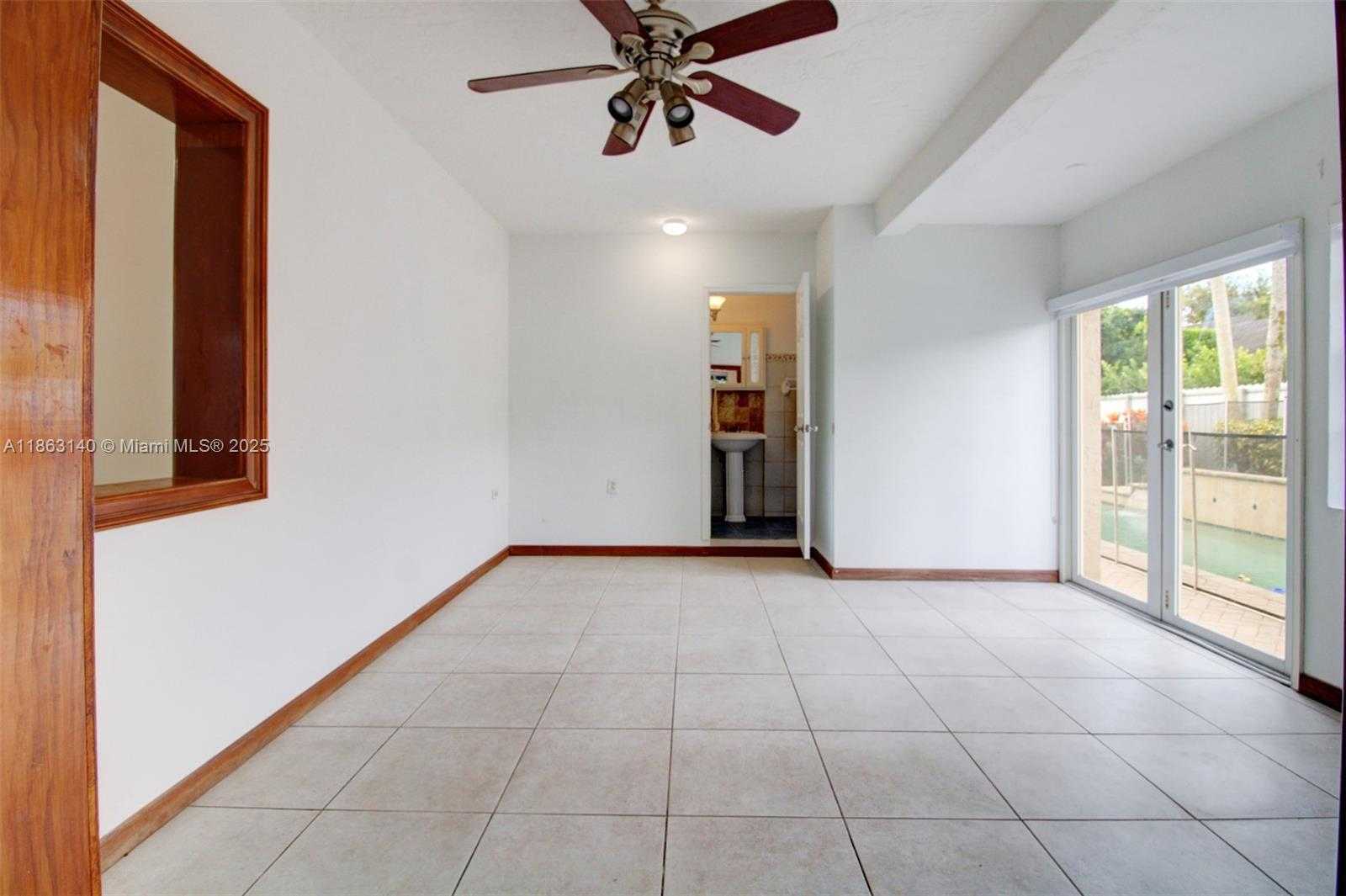 Small Image of 12370 SOUTH WEST 96TH ST, Miami Number 16