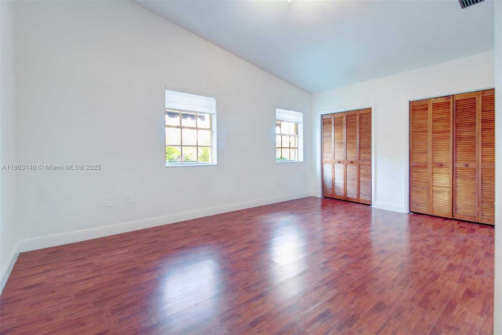 Small Image of 12370 SOUTH WEST 96TH ST, Miami Number 26