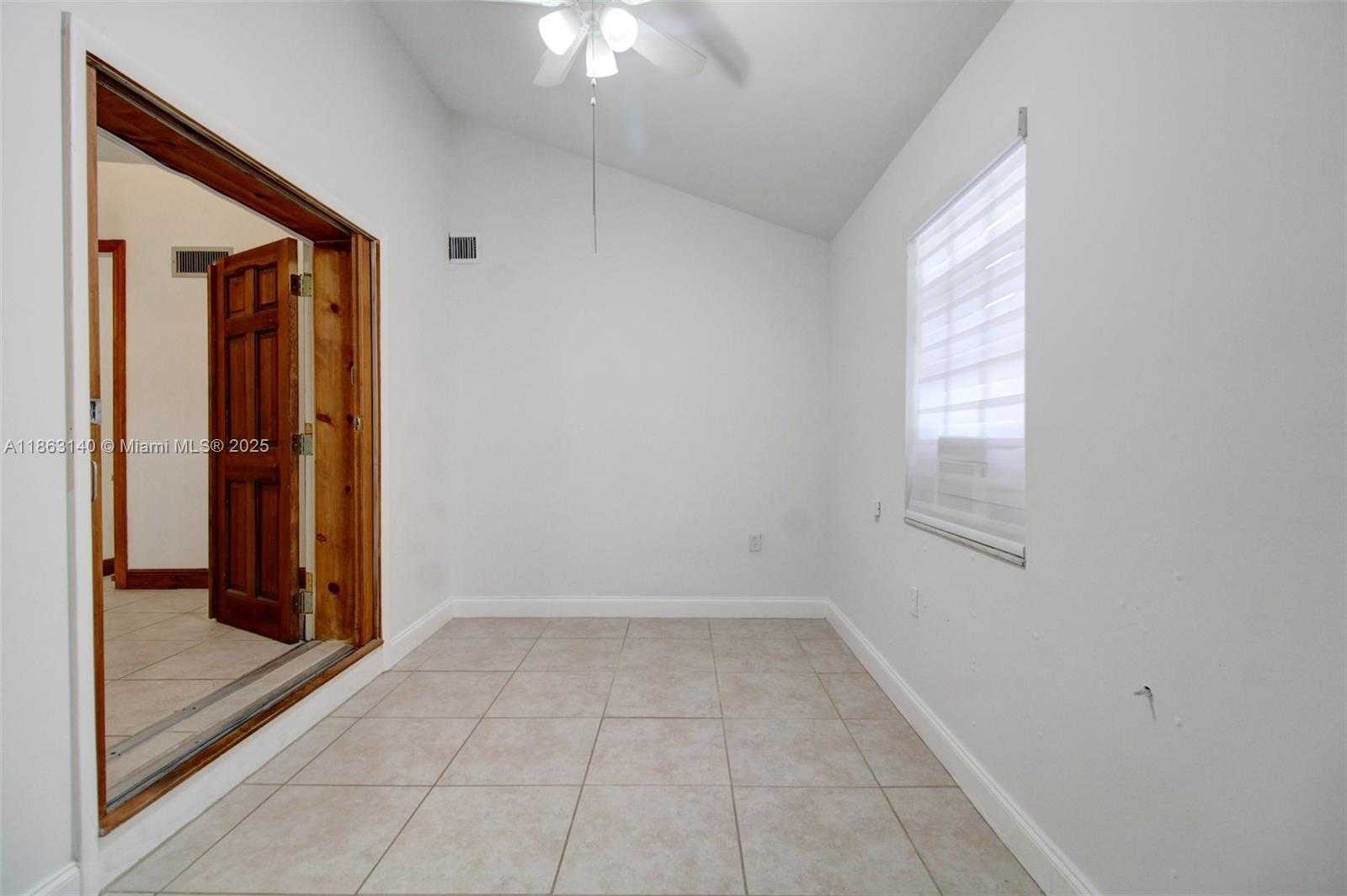 Small Image of 12370 SOUTH WEST 96TH ST, Miami Number 34