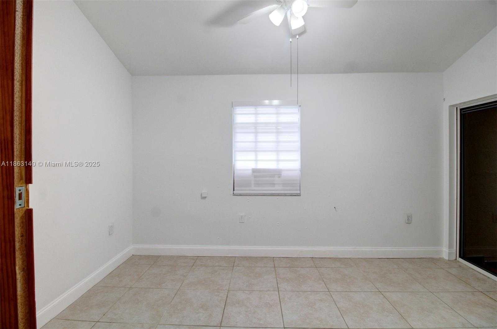 Small Image of 12370 SOUTH WEST 96TH ST, Miami Number 37