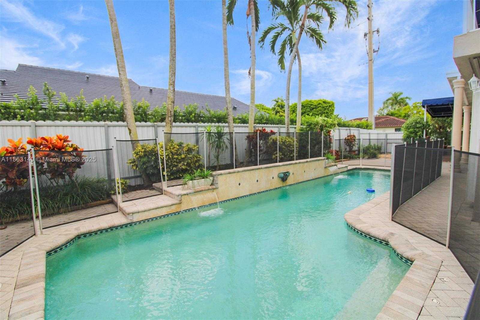Small Image of 12370 SOUTH WEST 96TH ST, Miami Number 45