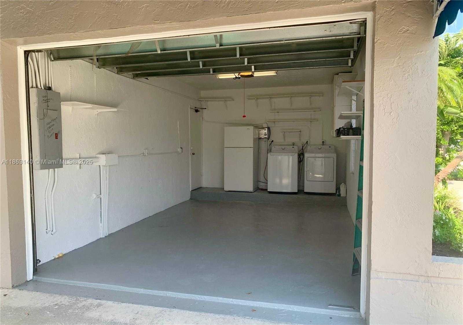 Small Image of 12370 SOUTH WEST 96TH ST, Miami Number 53